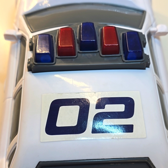 Tonka Mighty Motorized Funrise Police Car Cruiser Moves w/Flashing Lights Sounds - Picture 8 of 8